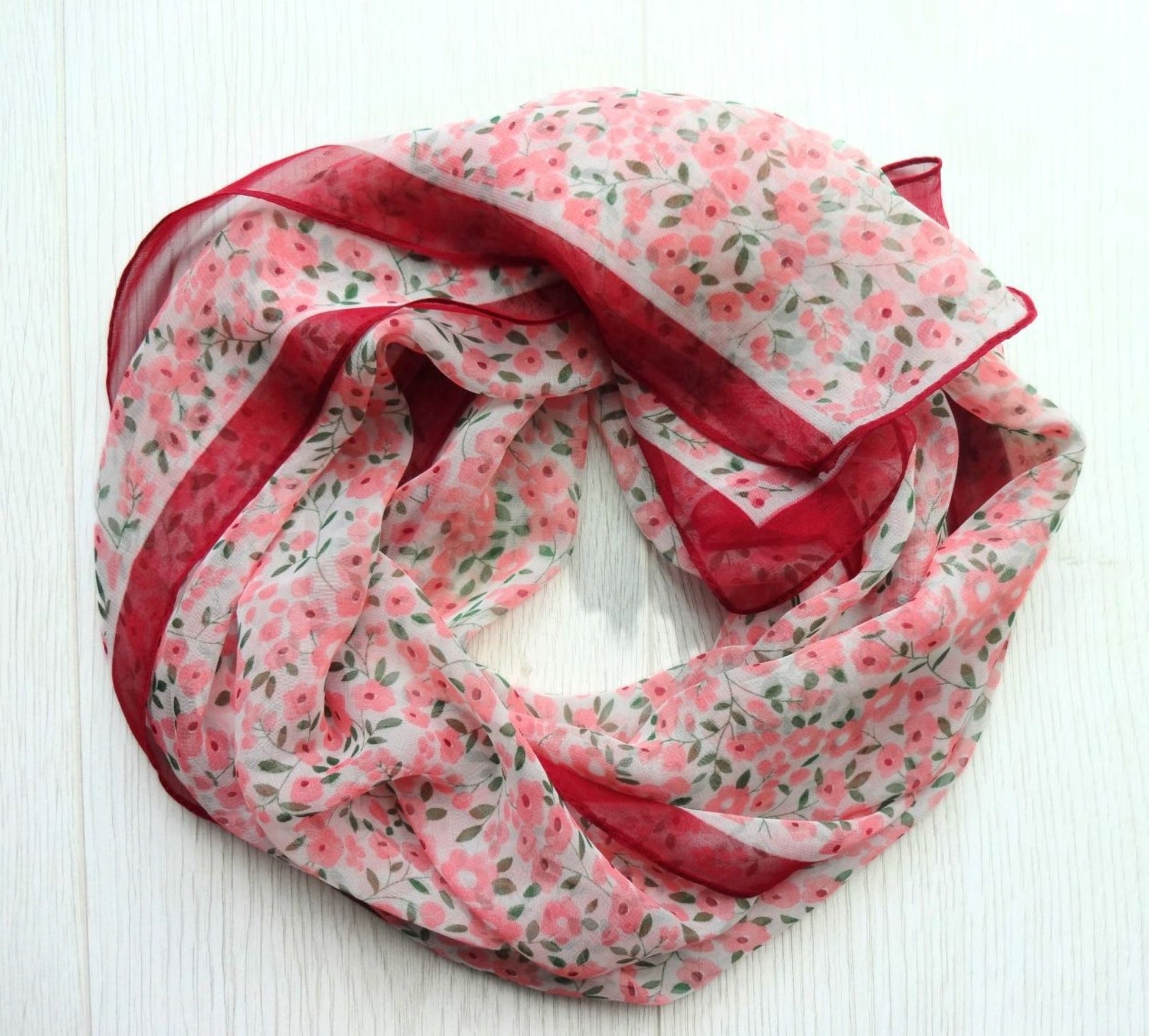 Ultra-lightweight Ditsy Flower Print Summer Chiffon Scarf