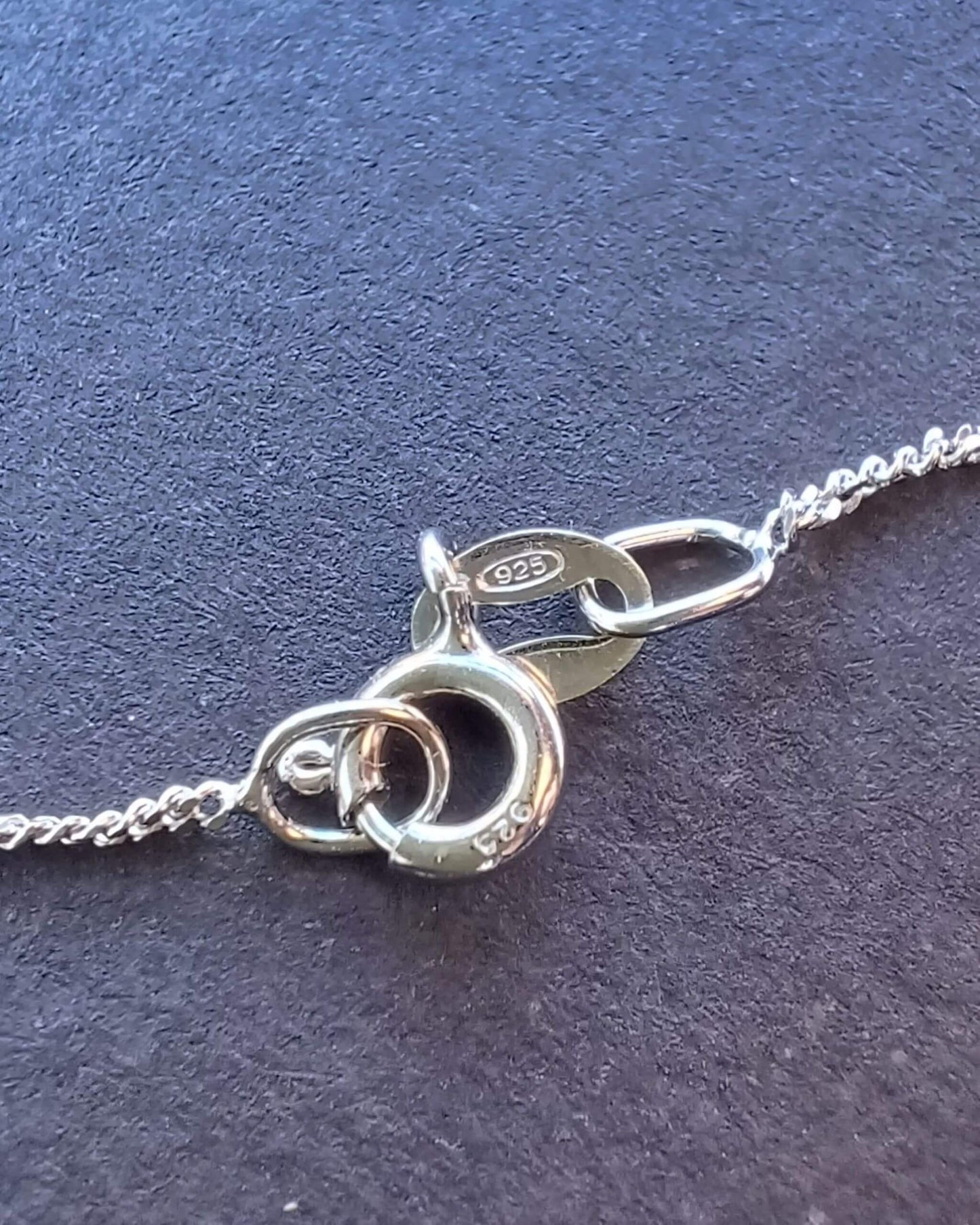 925 Silver Celtic Triangle Shape Pendant on an 18 inch Rhodium plated Sterling Silver curb chain. - 925-silver-celtic-triangle-shape-pendant-