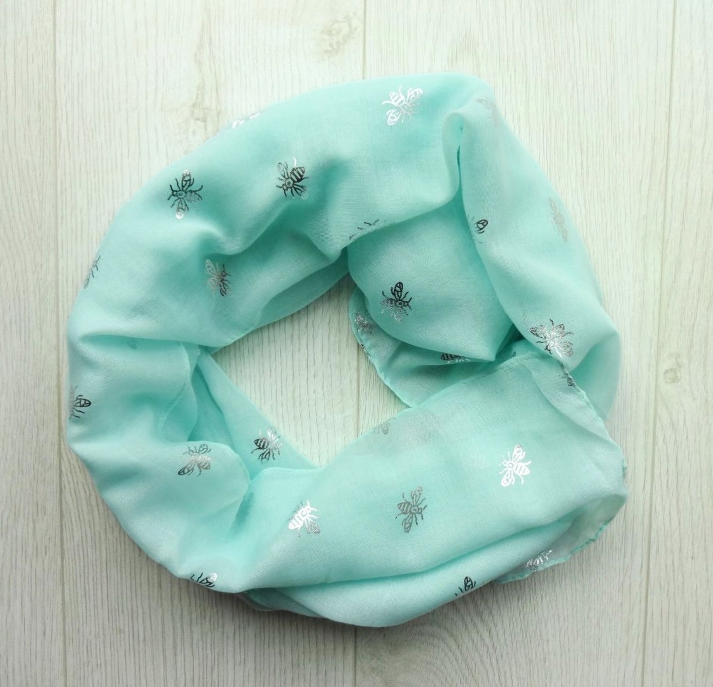 Silver Sparkle Bee Scarf