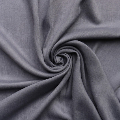 Graphite-Grey-Large-Lightweight-Plain-Tasselled-Pashmina-Scarf-Pattern