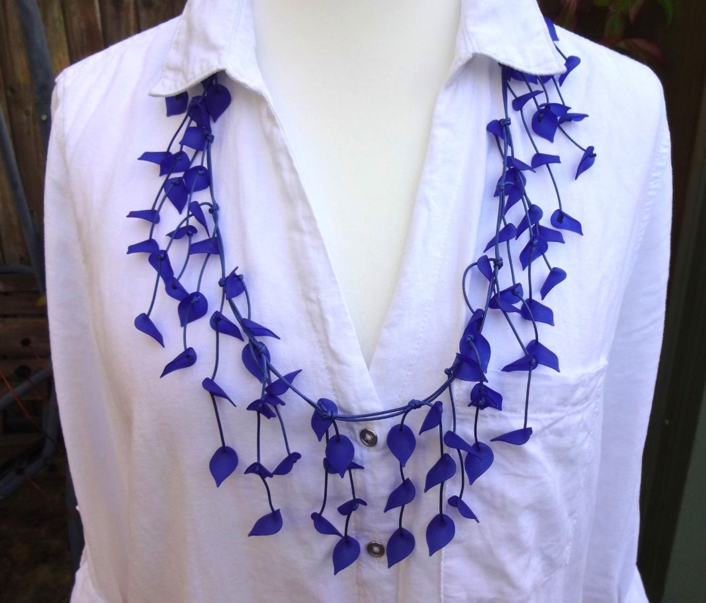 Leaf Design Beaded Adjustable Length Statement Necklace - leaf-design-beaded-adjustable-length-statement-necklace-Necklaces