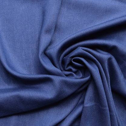 Navy-Blue-Large-Lightweight-Plain-Tasselled-Pashmina-Scarf-Pattern