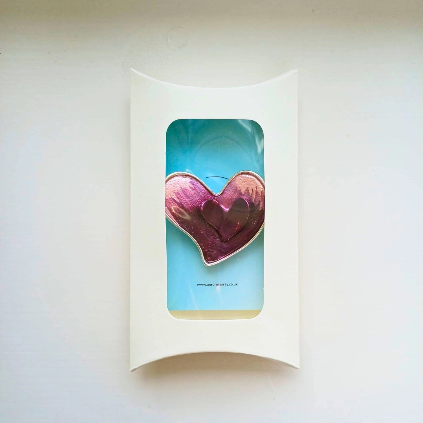 double heart magnetic brooch in white pillow box